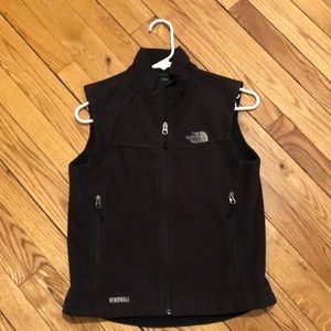 The North Face Windwall vest - Women’s small